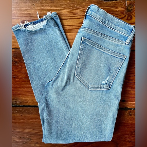 GAP High Rise Cigarette Jeans - Picture 2 of 5